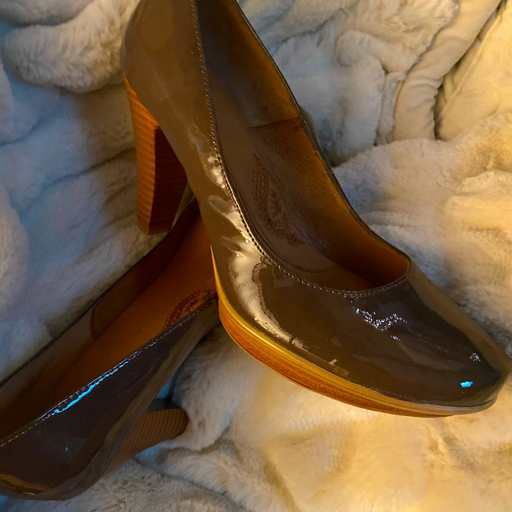 They’re sage and gently used. They’re So very comfy. You’re feet feel GREAT!